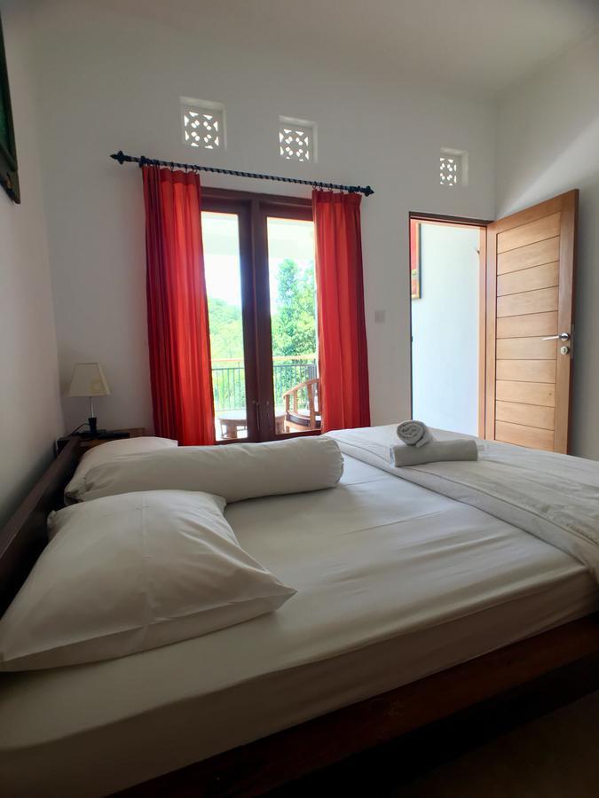 Uluwatu Made Guesthouse エクステリア 写真